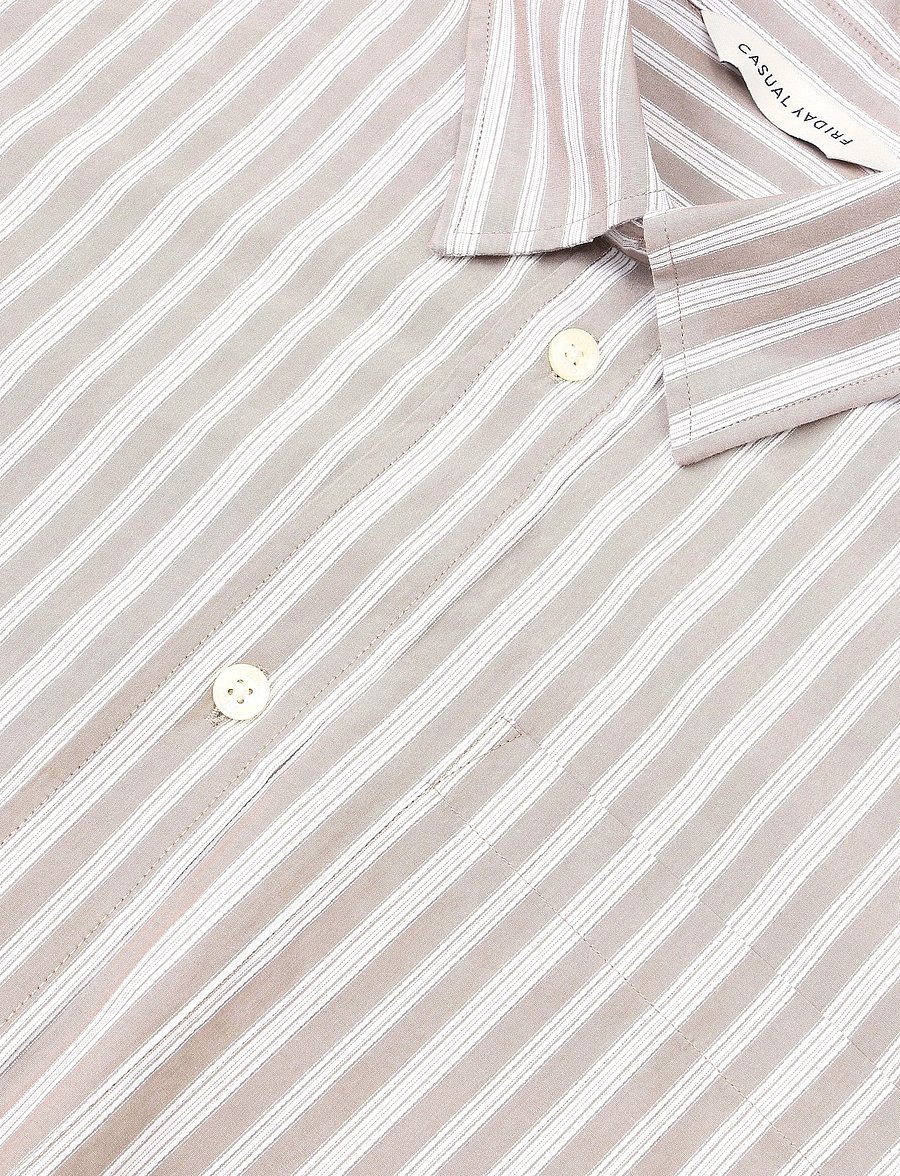 Casual Friday - CFBERRY DOBBY STRIPED SHIRT - triibulised särgid - fallen rock stripe - 2