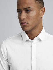 Casual Friday - CFPALLE Slim Fit Shirt - die niedrigsten preise - bright white - 4
