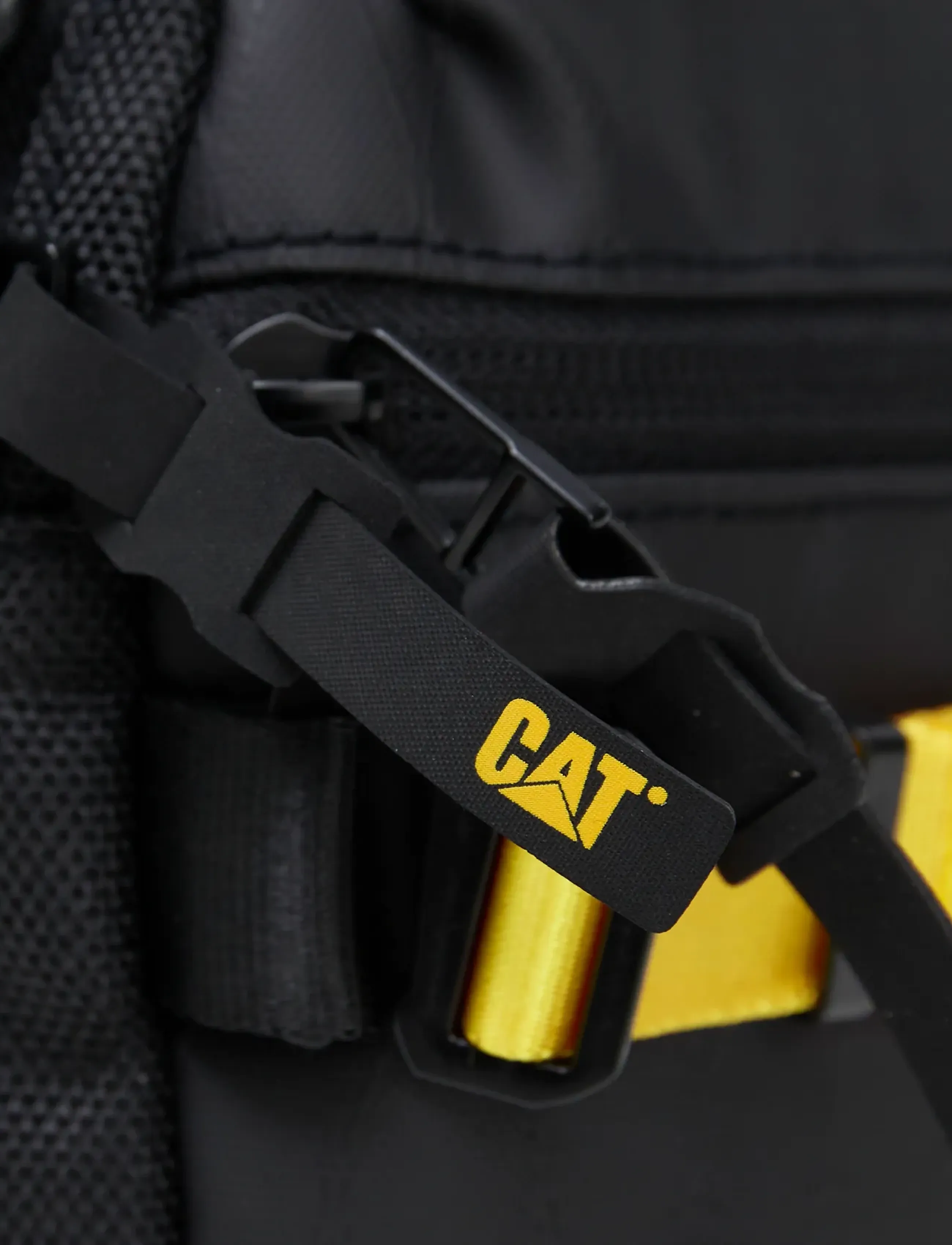Caterpillar - CAT Utility X Shoulder Bag - Signature - axelremsväskor - black - 4