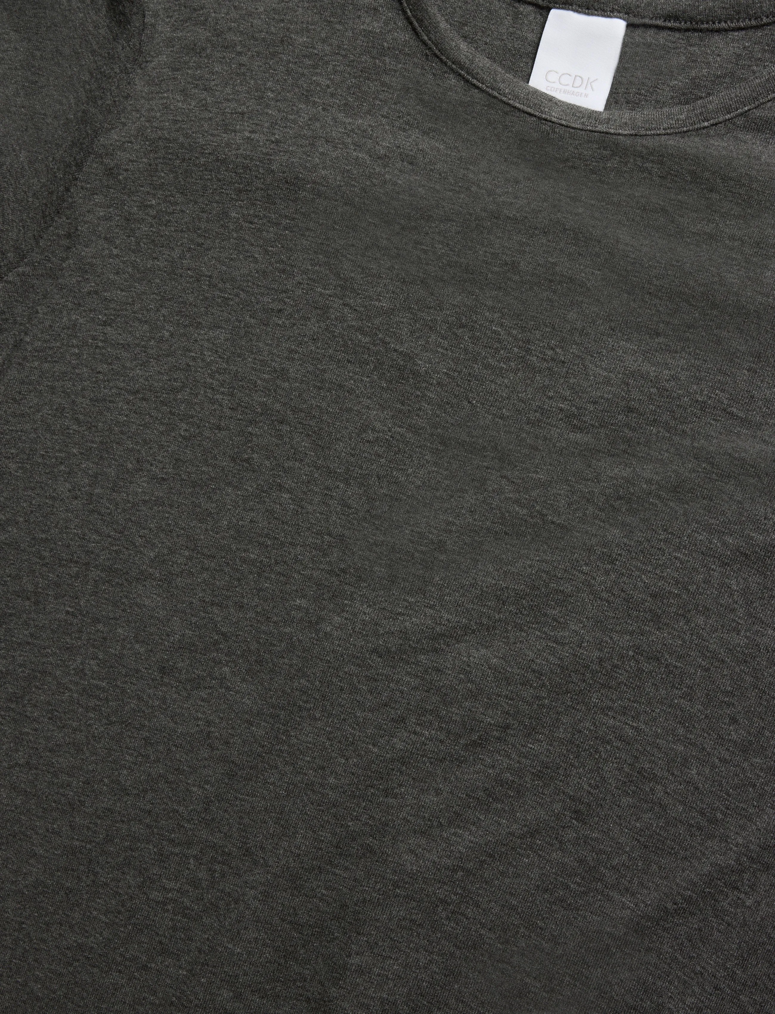CCDK Copenhagen - Bea Longsleeved Dress - t-shirtkjoler - seal brown melange - 5