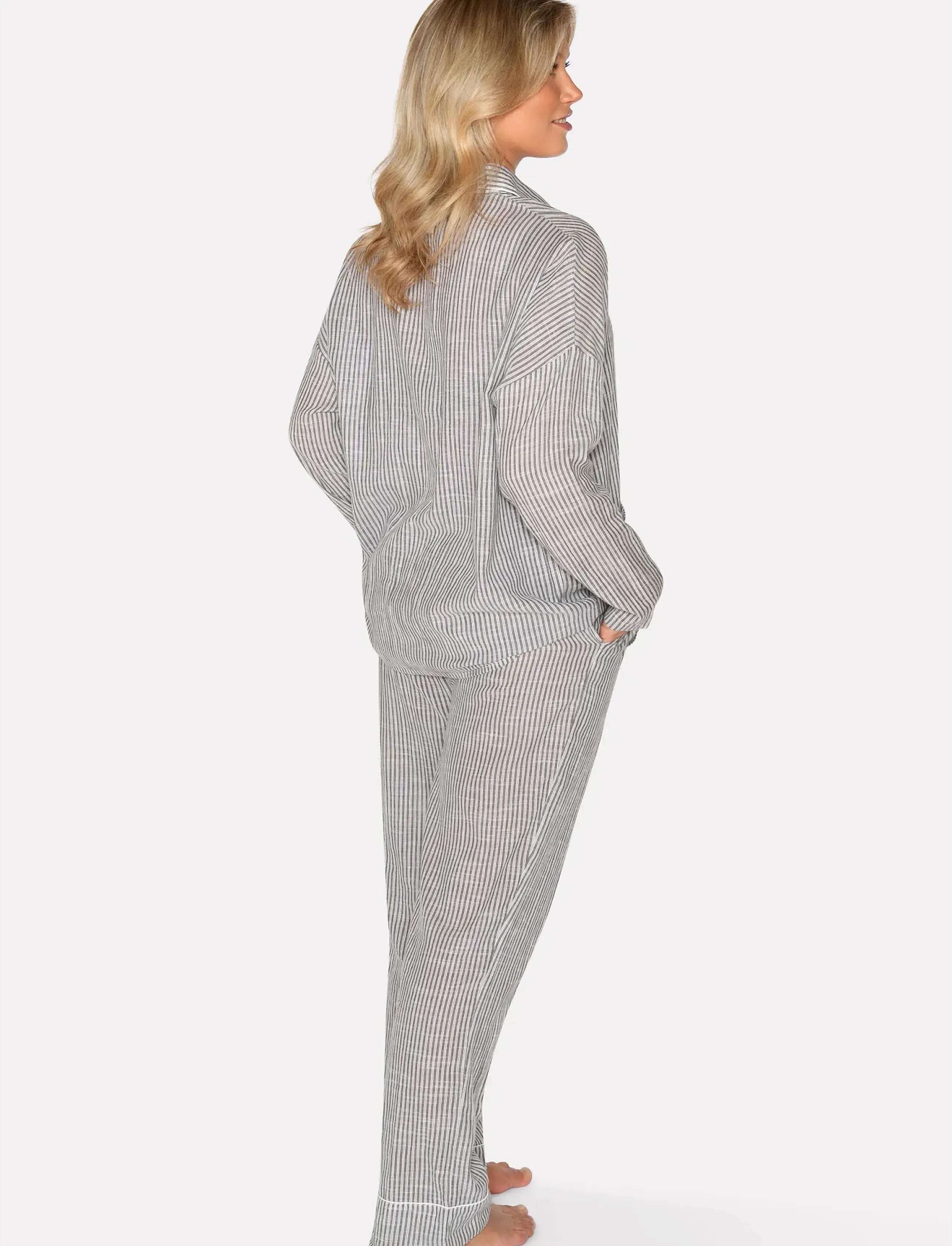 Pia Pants 2