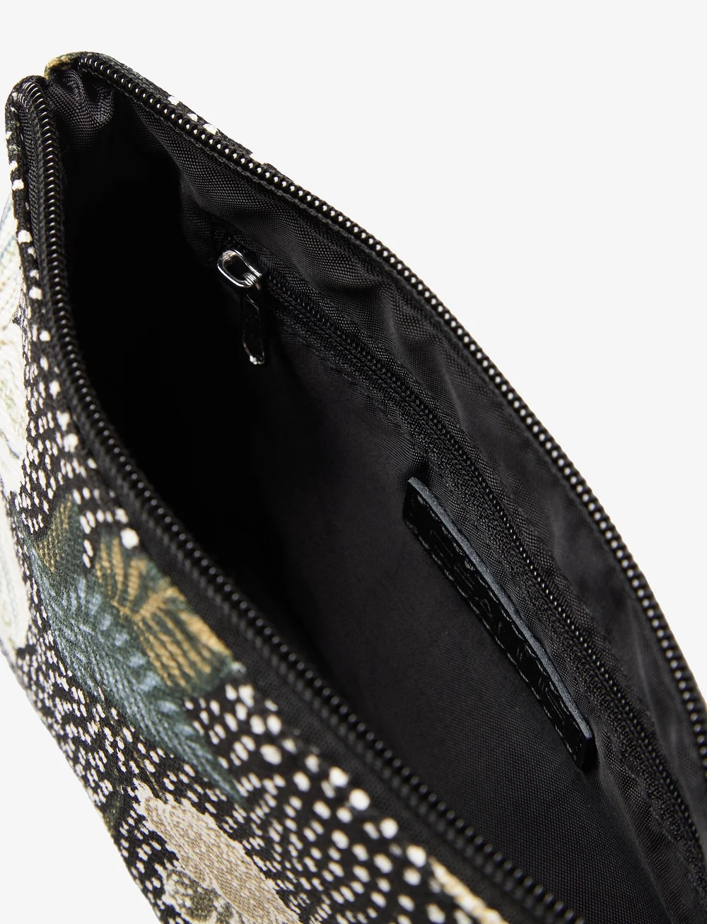 Ceannis - Cosmetic Bag Flower Linen Size: Small - makeup bags - black - 5