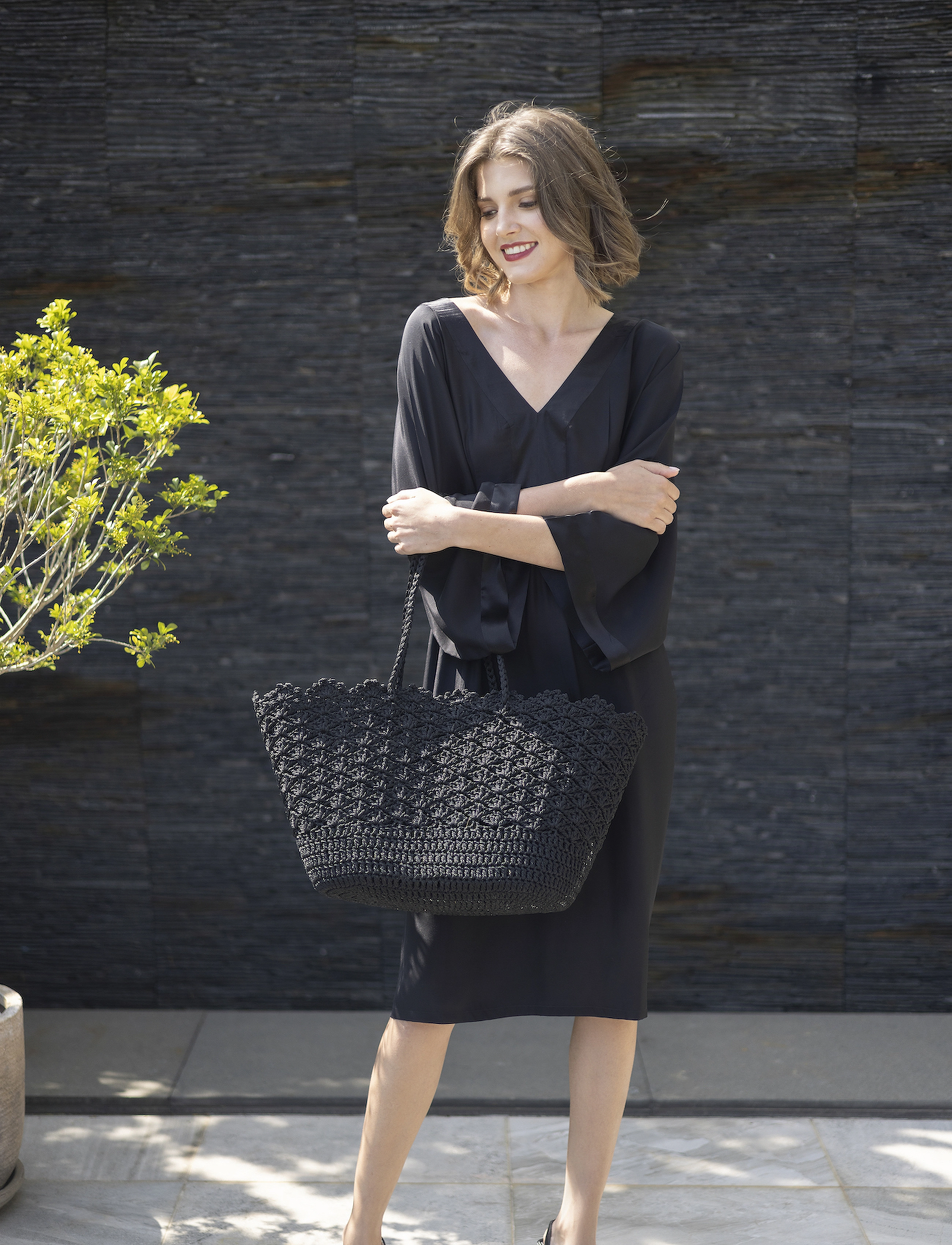 Ceannis - Round Star Crochet Basket - black - 3