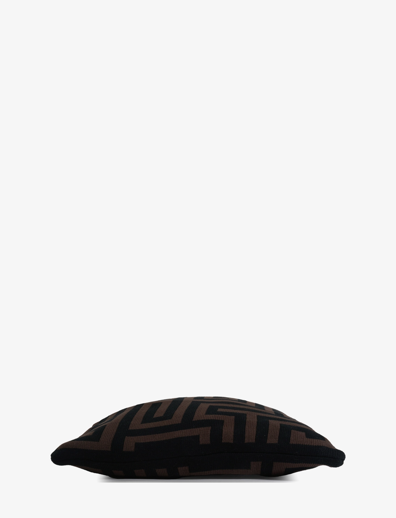 Ceannis - Knitted C/c 50x50cm - padjakatted - brown-black - 1