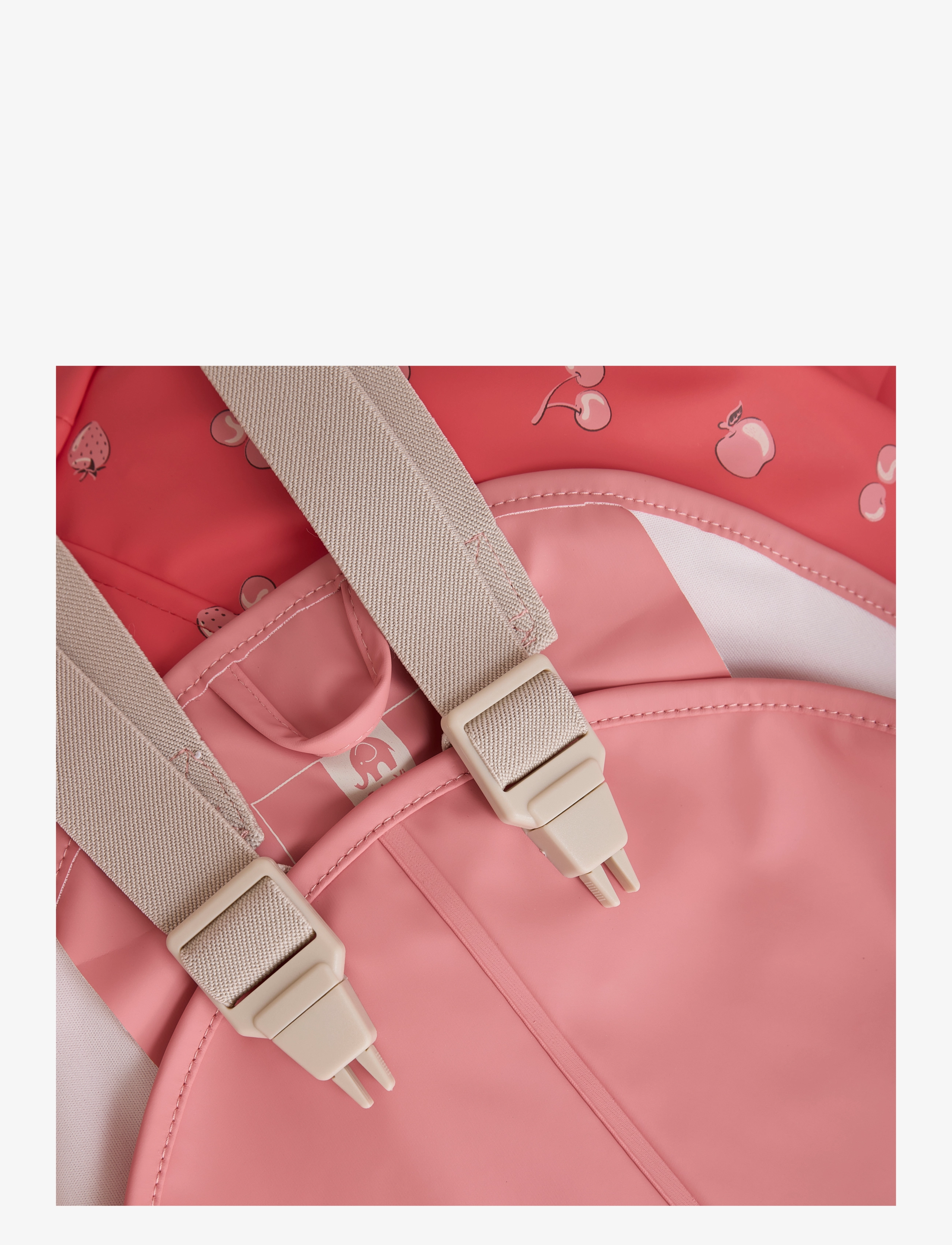 CeLaVi - Rainwear Set - AOP - barbados cherry - 4