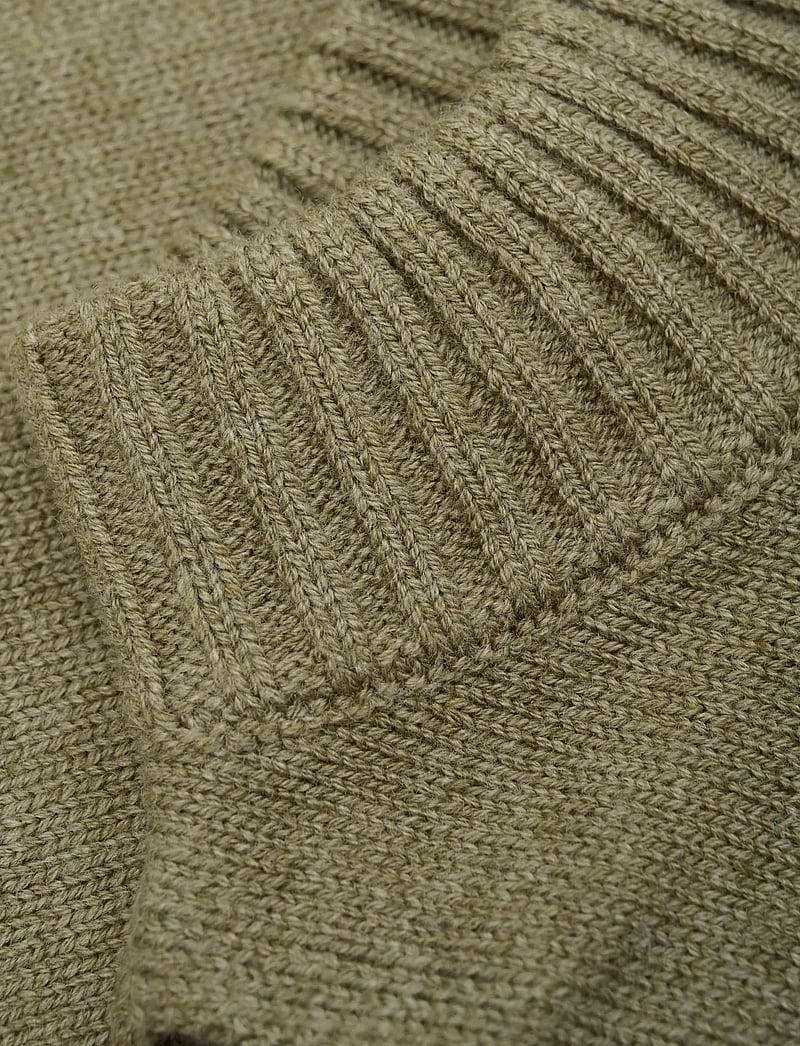 CeLaVi - Neck Warmer - Knitted - halswärmer - overland trek - 2