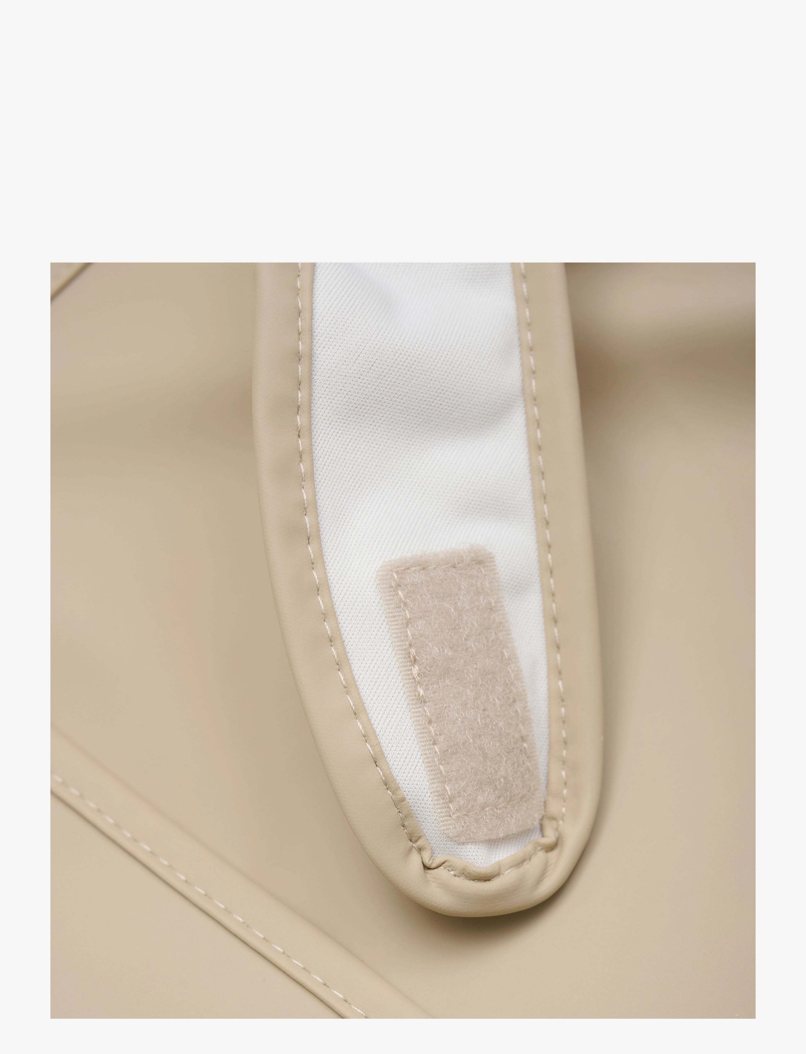 CeLaVi - PU Bib - varrukateta pudipõlled - white pepper - 2