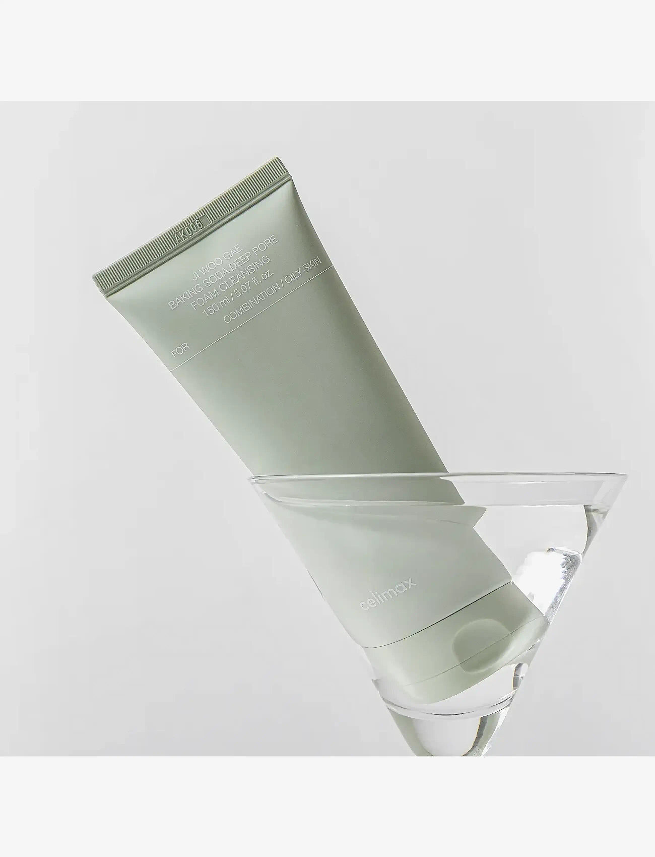 Celimax - Baking Soda Deep Pore Foam Cleansing - foaming cleanser - clear - 1