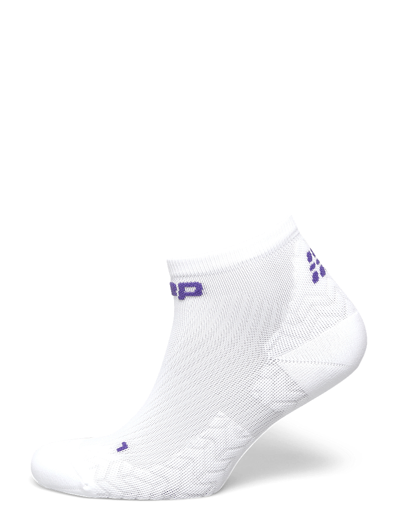 CEP - CORE RUN ULTRALIGHT SOCKS, LOW CUT, 4.0 - strümpfe - white - 0