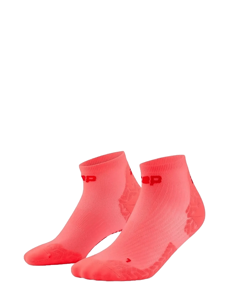 CEP - CORE RUN ULTRALIGHT SOCKS, LOW CUT, 4.0 - undertøj og sokker - neon coral/red - 0