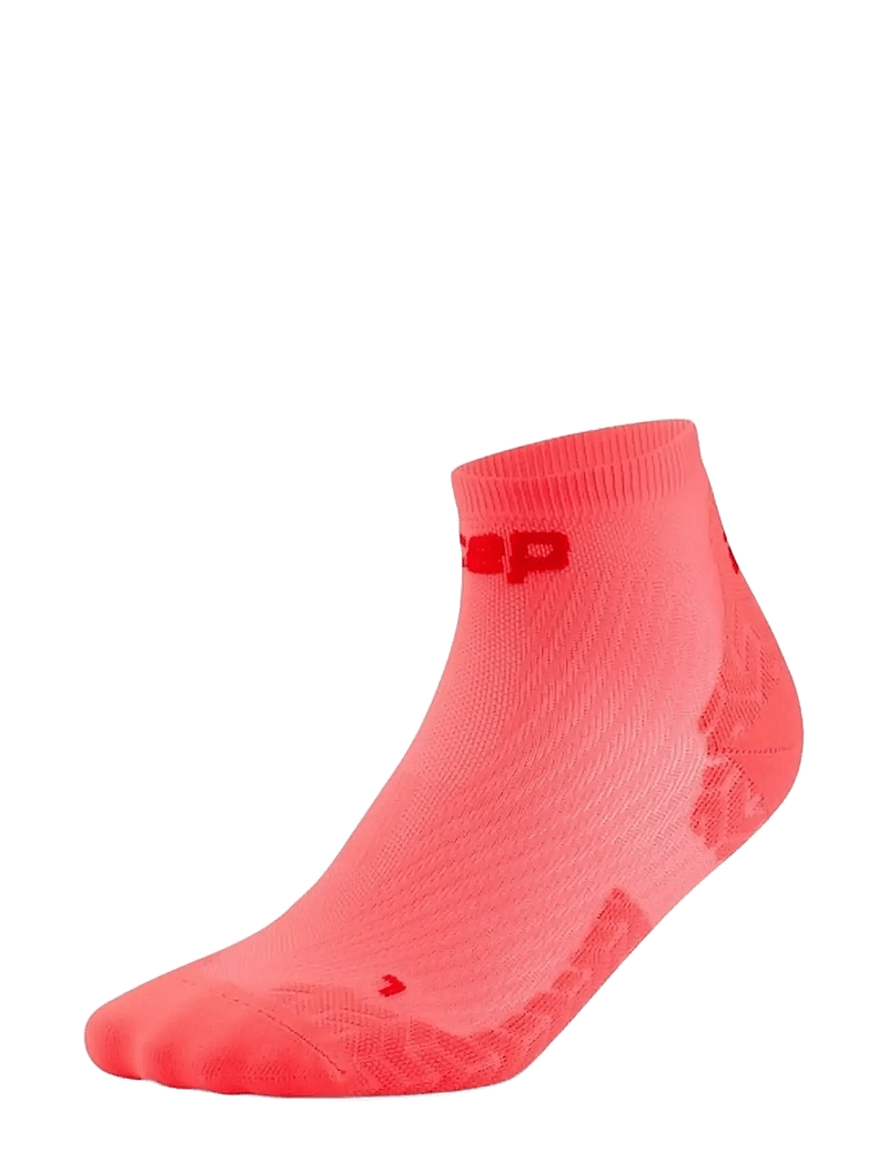 CEP - CORE RUN ULTRALIGHT SOCKS, LOW CUT, 4.0 - underwear & socks - neon coral/red - 1
