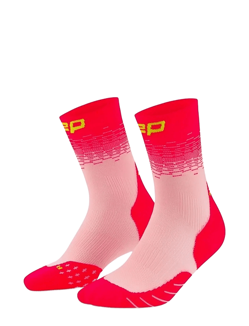 CEP - CORE RUN EDT. FADE SOCKS, MID CUT - sport socks - pink/lime - 0