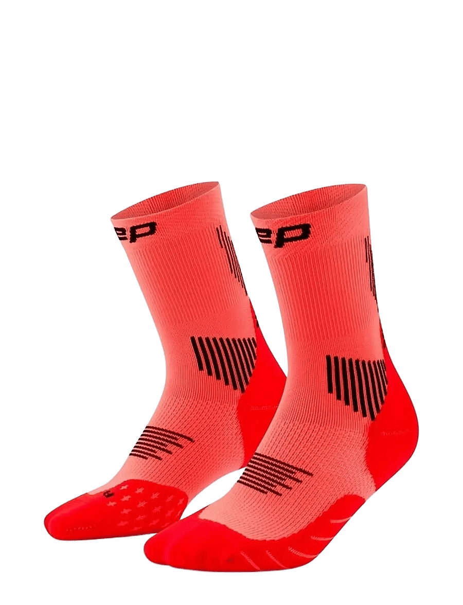 CEP - CORE RUN SOCKS, MID CUT, 5.0 - sous-vêtements et chaussettes - neon coral - 0