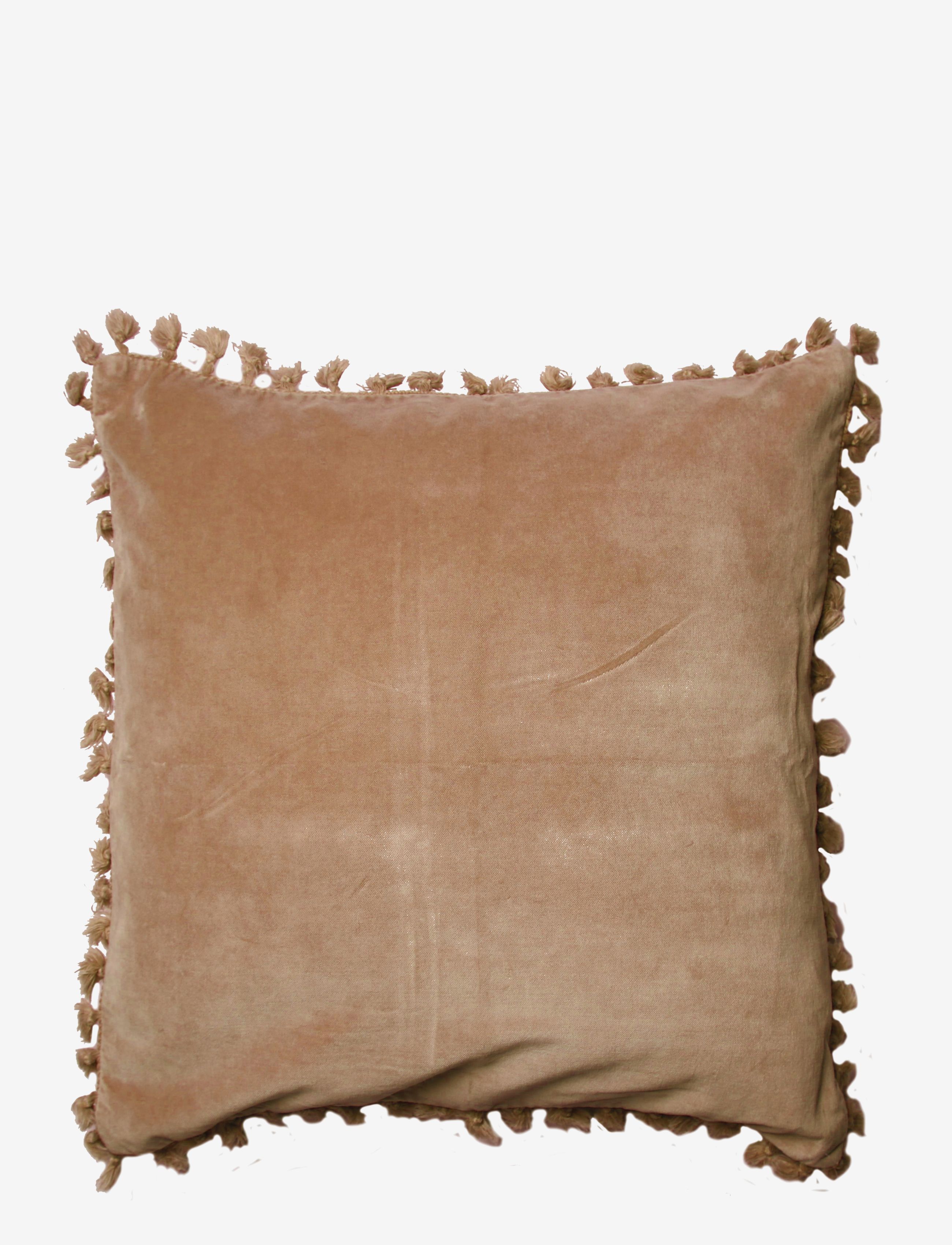 C'est Bon Cushion cover velvet cotton w fringe - Tekstiilid - ARMY / green