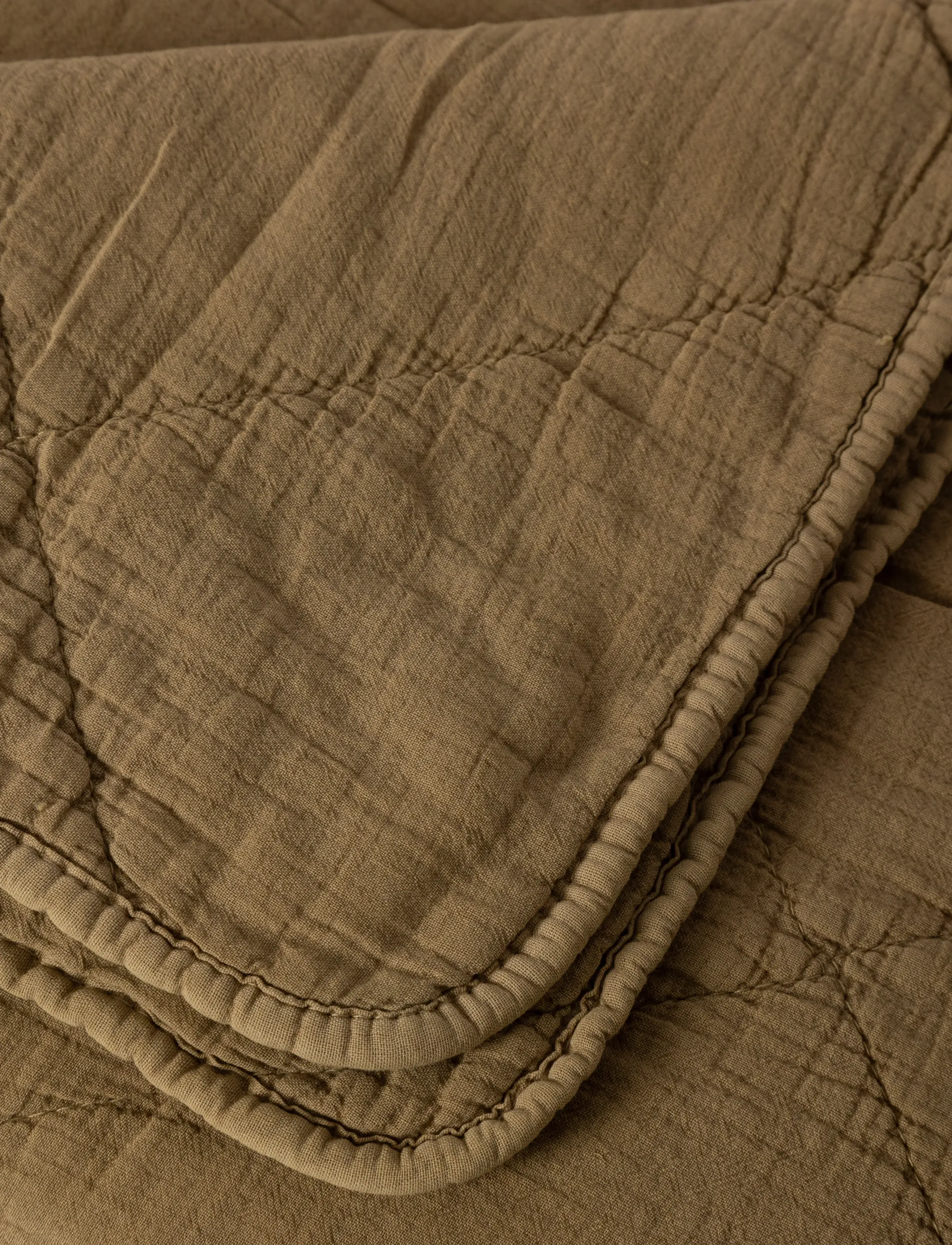 C'est Bon - Bedspread - home - golden - 1