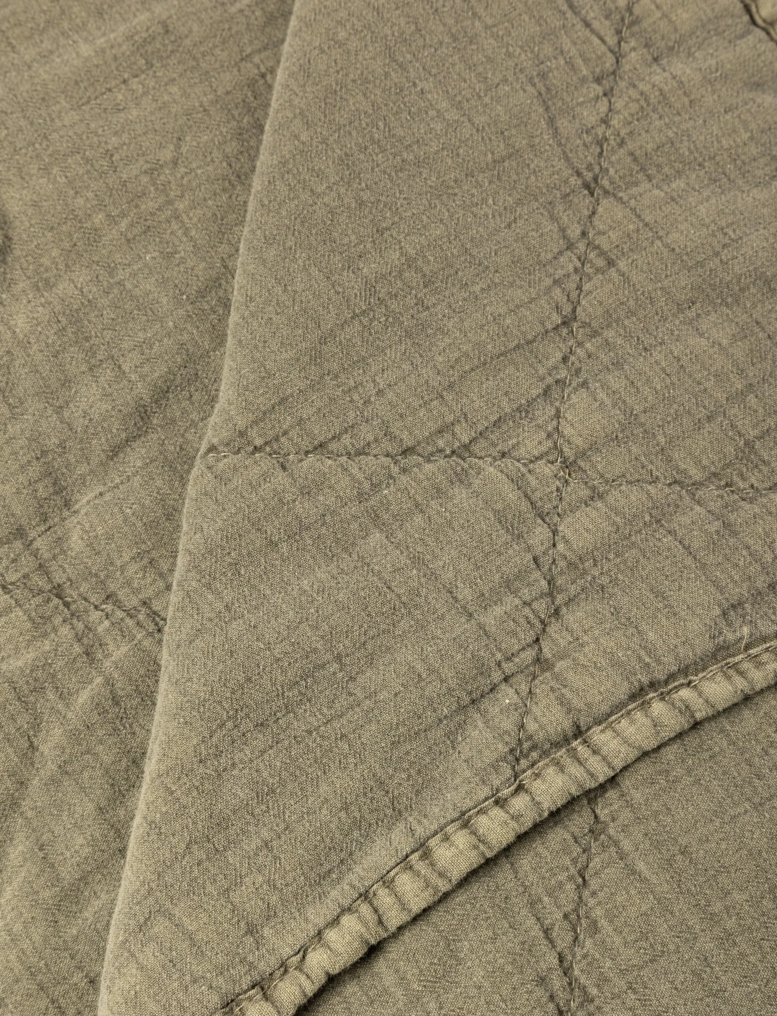 C'est Bon - Plaid cotton w linentassels - bedspreads - army - 1