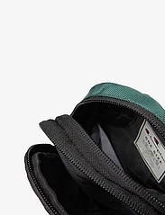 Champion Rochester - Small Shoulder Bag - lowest prices - trekking green - 3