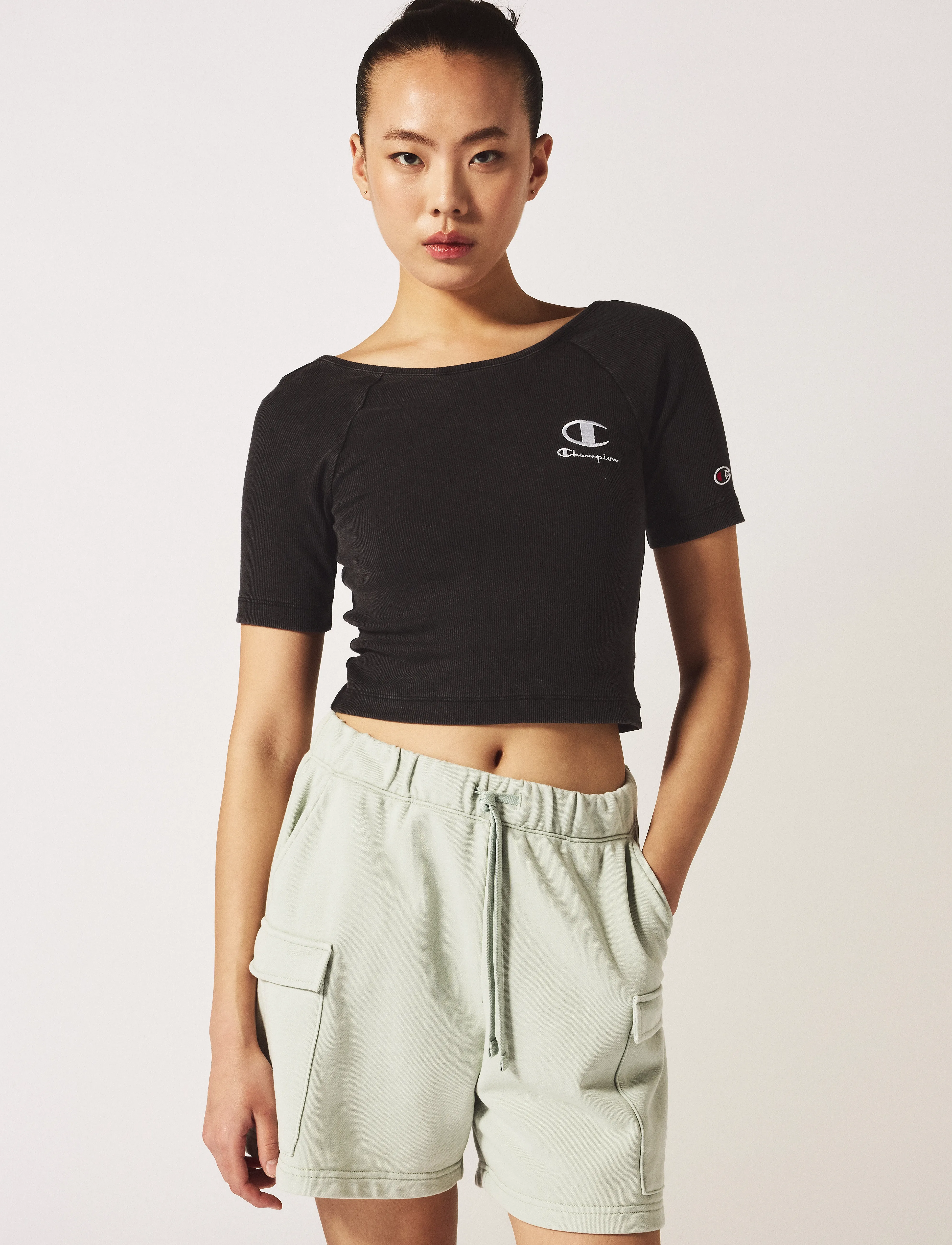 Champion Crop SS Tee - Crop tops - BLACK BEAUTY / black