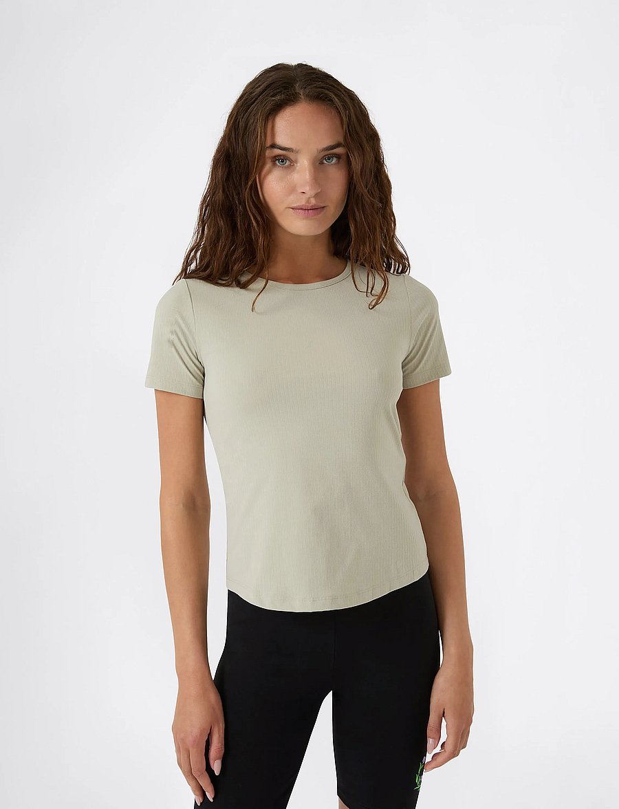 Champion - Crewneck Top - t-shirts - neutral chino beige - 4