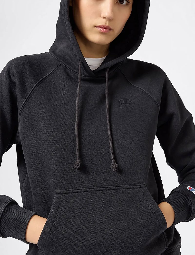 Champion - Hooded Sweatshirt - huvtröjor - black beauty - 3