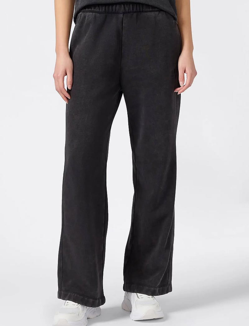 Champion - Wide Leg Pants - träningsbyxor - black beauty - 4