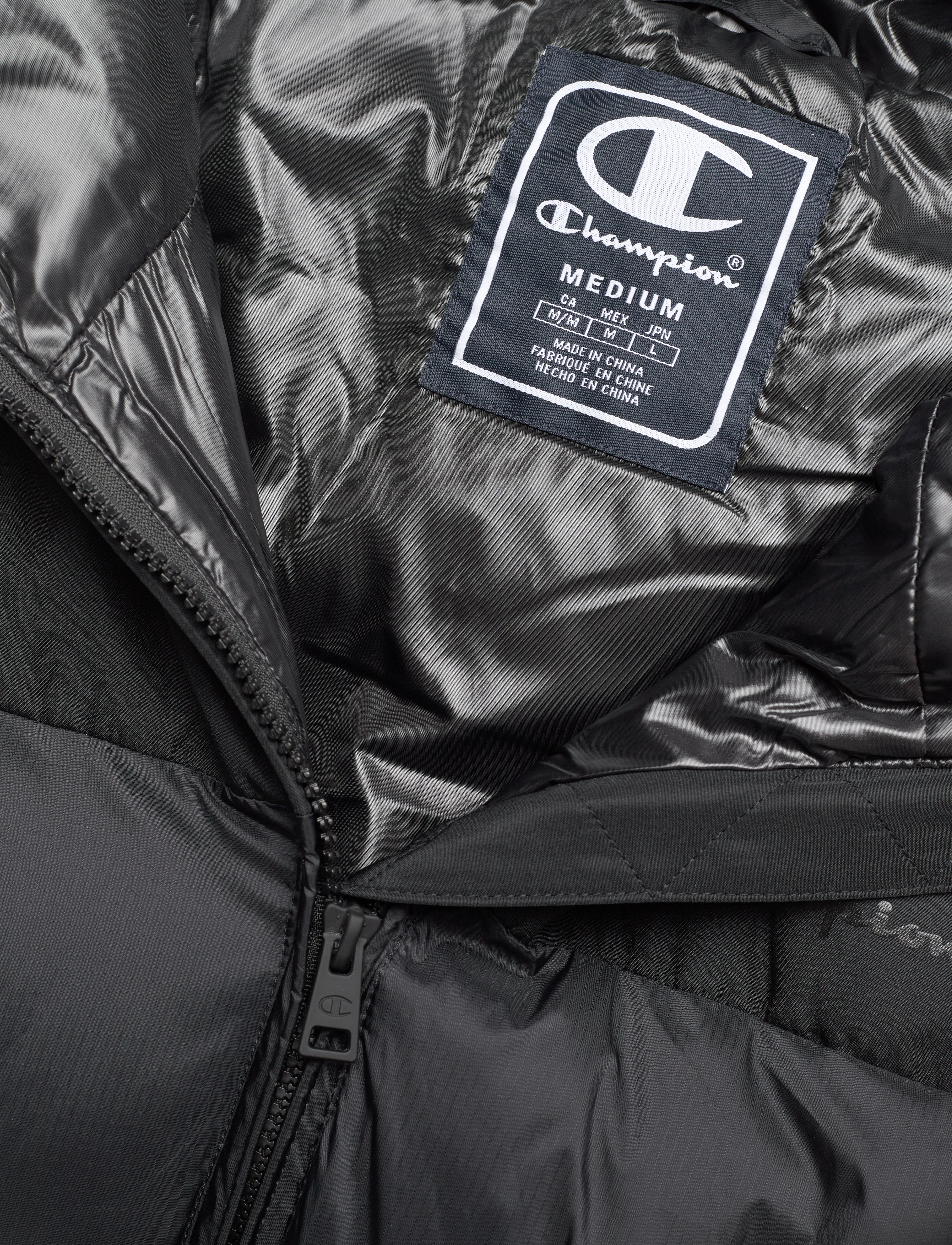 Champion - Hooded Jacket - black beauty - 2