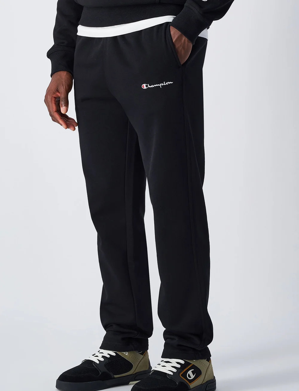 Champion - Straight Hem Pants - shoppa efter stil - black beauty - 0
