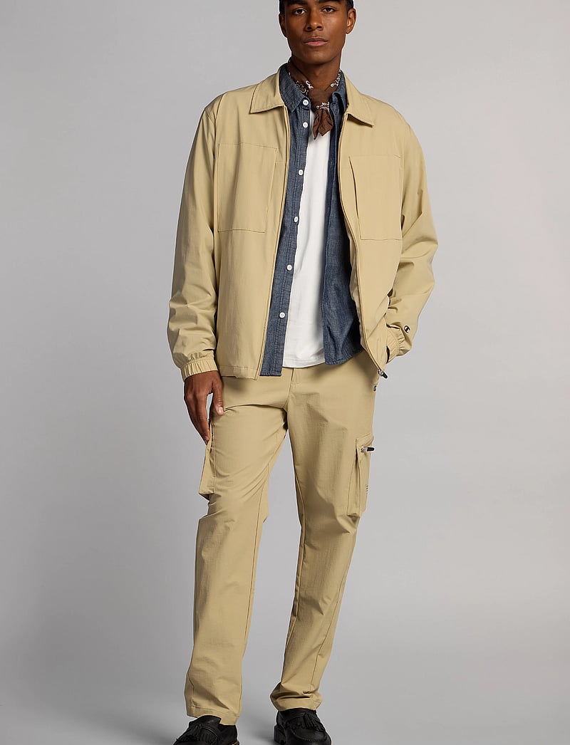 Champion - LS Shirt - osta stiili järgi - taupe brown twill - 0