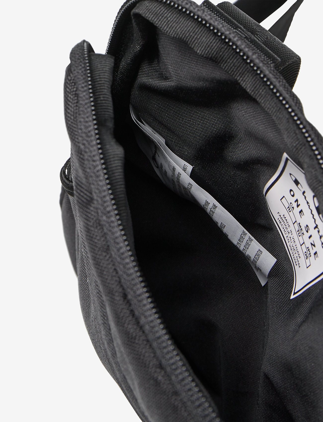 Champion - Medium Shoulder Bag - black beauty - 3