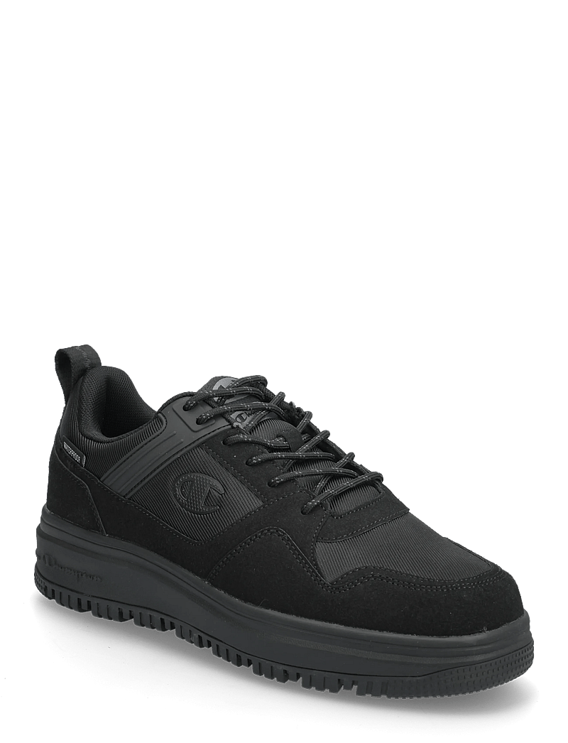 Champion - RD18 UTILITY WP LOW Low Cut Shoe - låga sneakers - kk002-triple nbk - 0