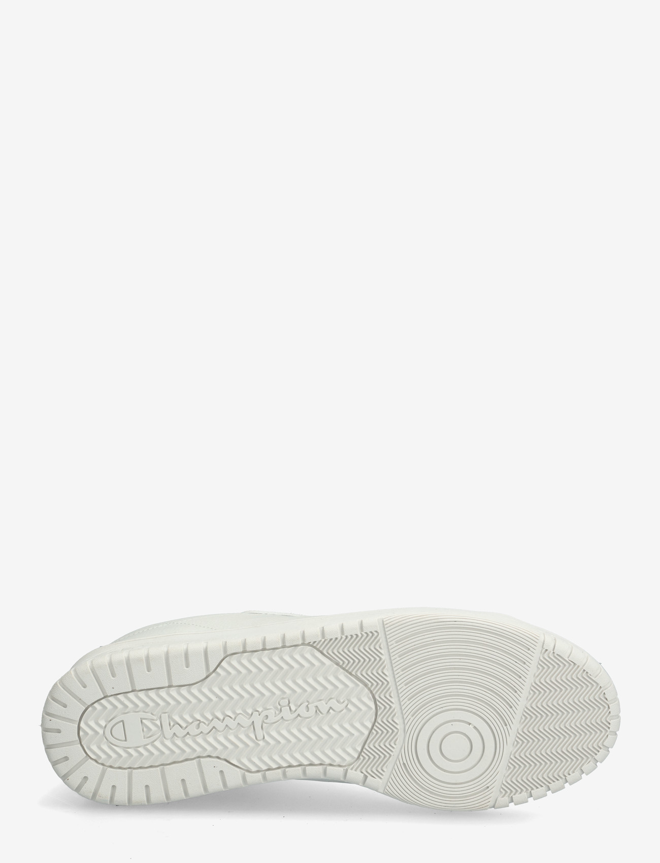 Champion - ROYAL SUBLIME CLEAN Low Cut Shoe - low tops - ww001-triple wht - 4