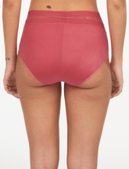 Chantelle Beach - True lace High-waisted full brief - panties - pink rose - 4
