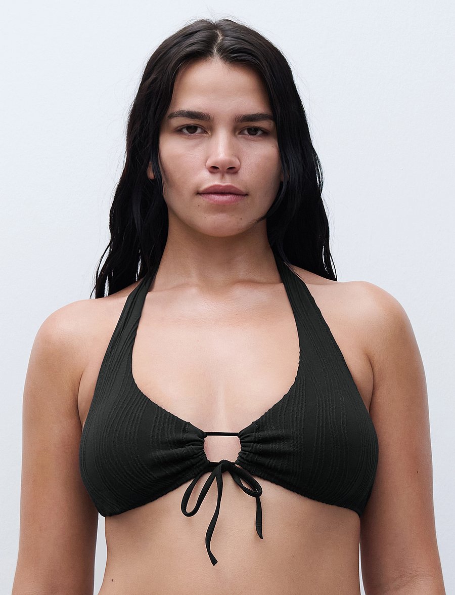 Chantelle Beach - SWIM ONE Wirefree plunge t-shirt bra - hauts de 2 pièces - black - 3
