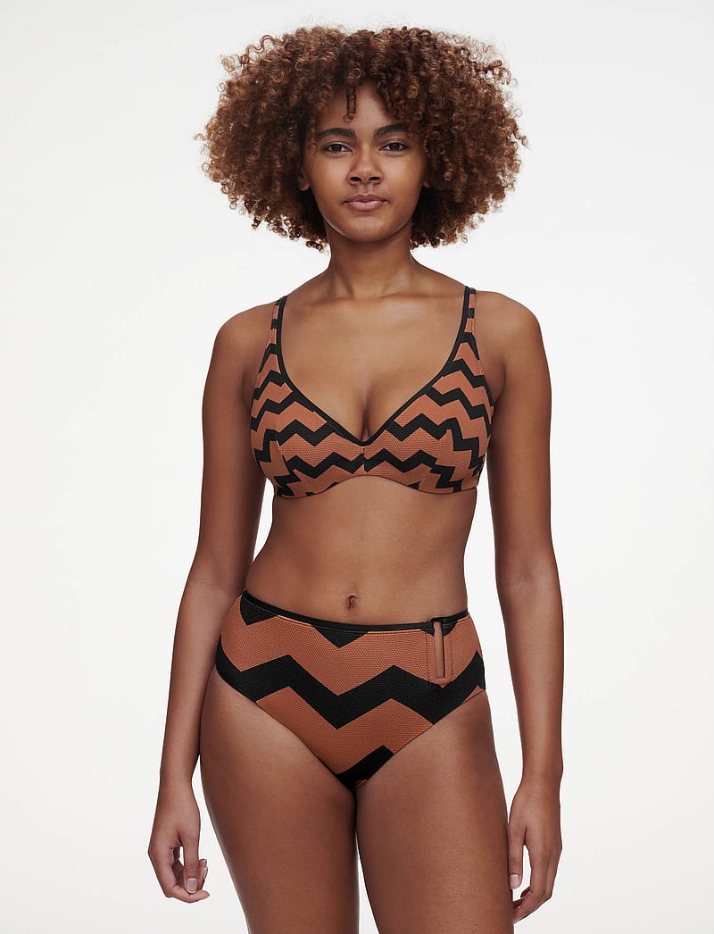 Chantelle Beach - Totem swimwear plunge bra - bikini overdele - hypnotic earth - 4