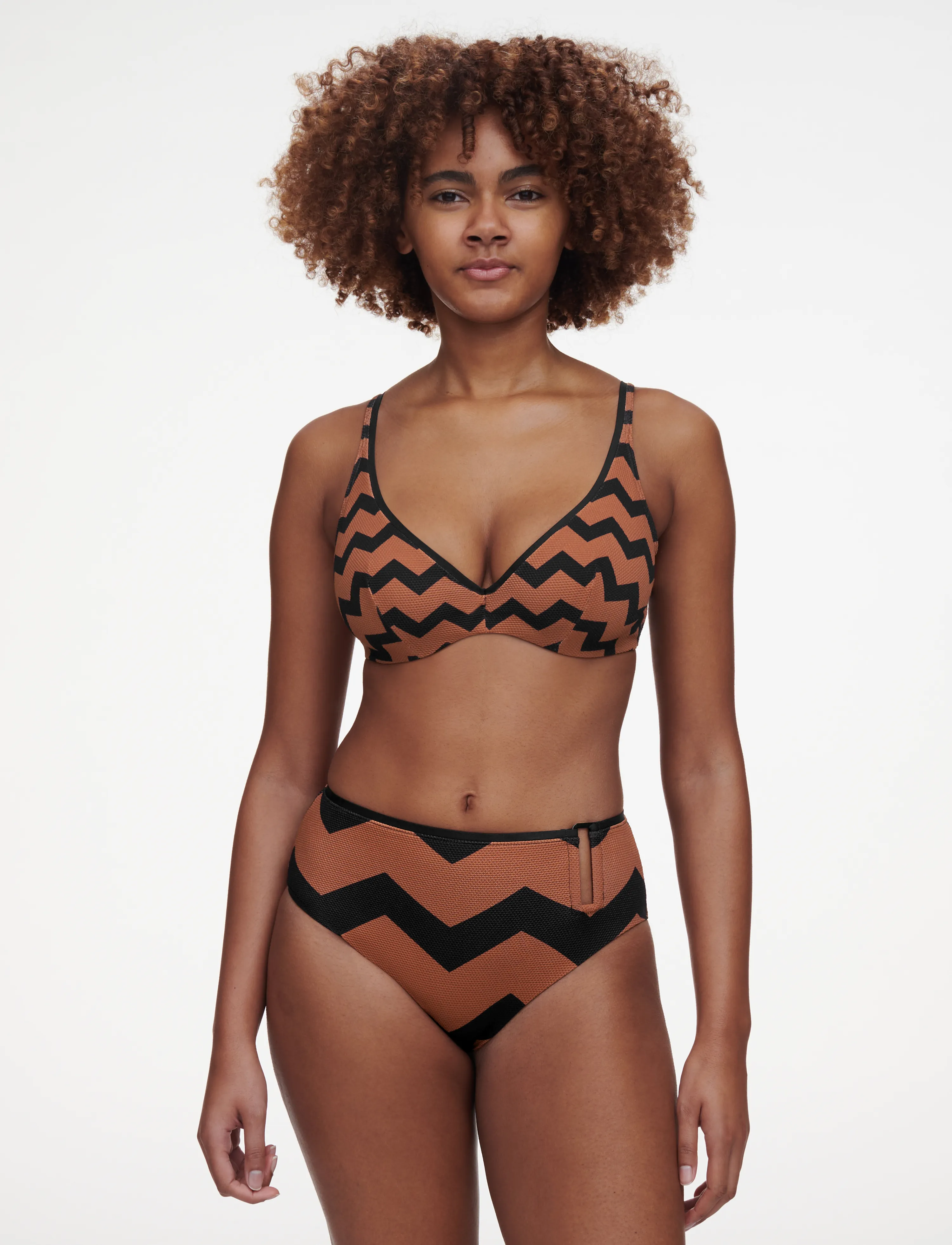 Chantelle Beach - Totem swimwear plunge bra - hypnotic earth - 4