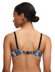 Chantelle Beach - Flowers Bikini Covering underwired bra (adjustable) - kaarituelliset bikiniyläosat - black flowers - 4