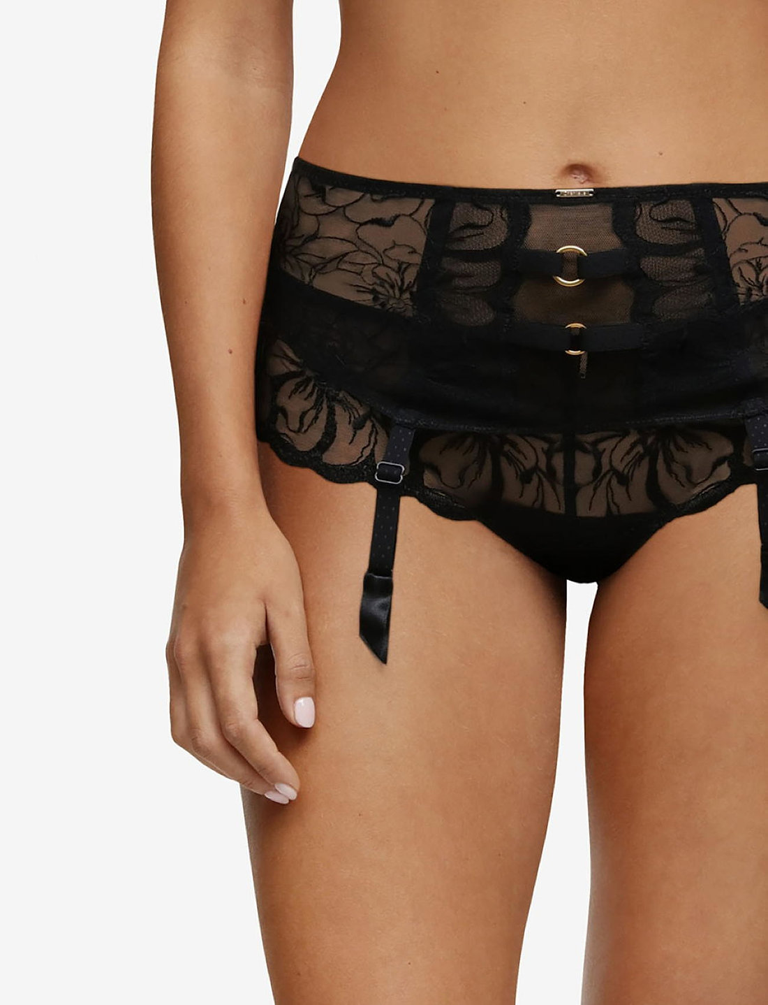 Easy garter shop belt