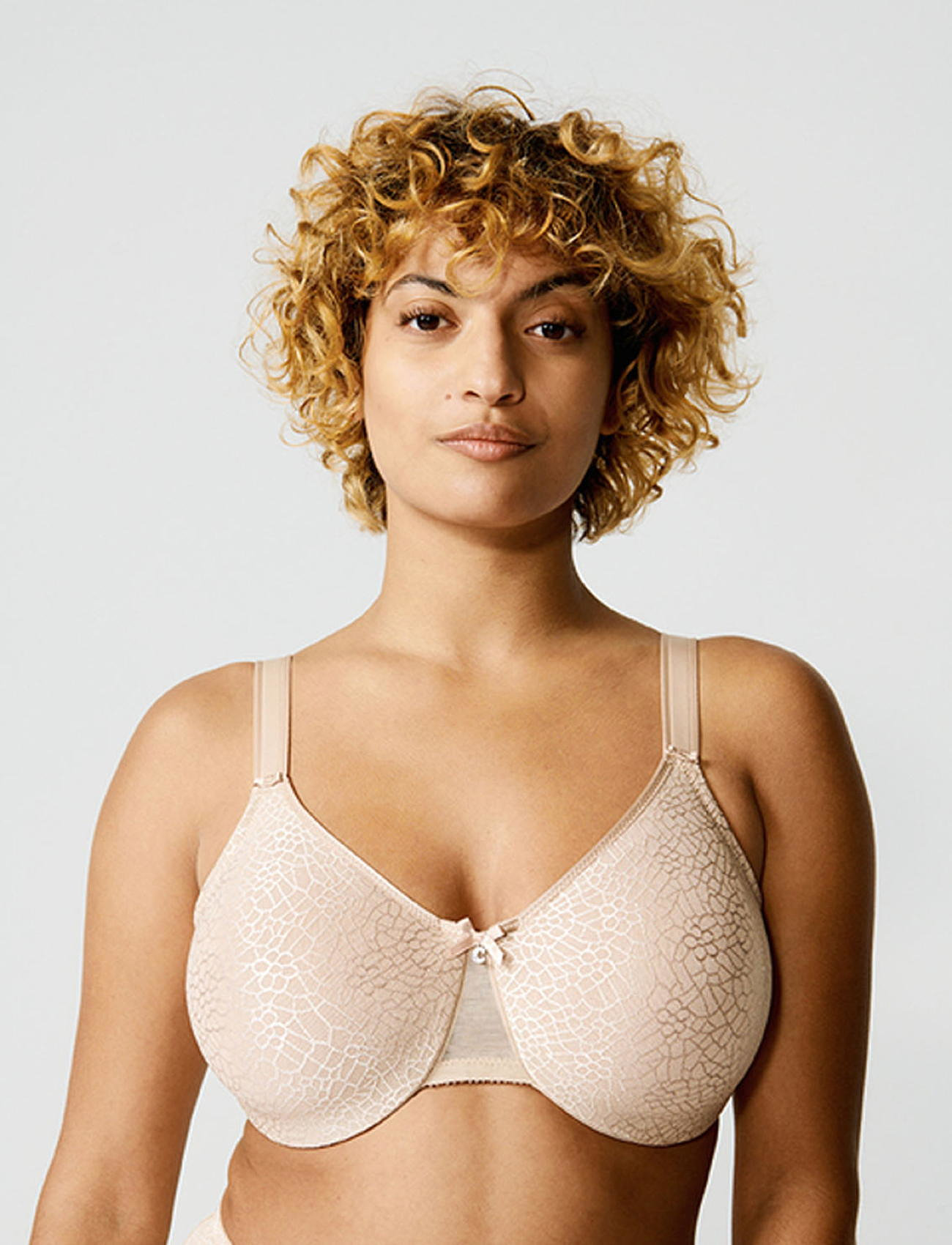 CHANTELLE C Magnifique Very Covering Bra, 75 I, Beige, Bh'Er Og Toppe > Bh'Er Med Fuld Skål, Dame