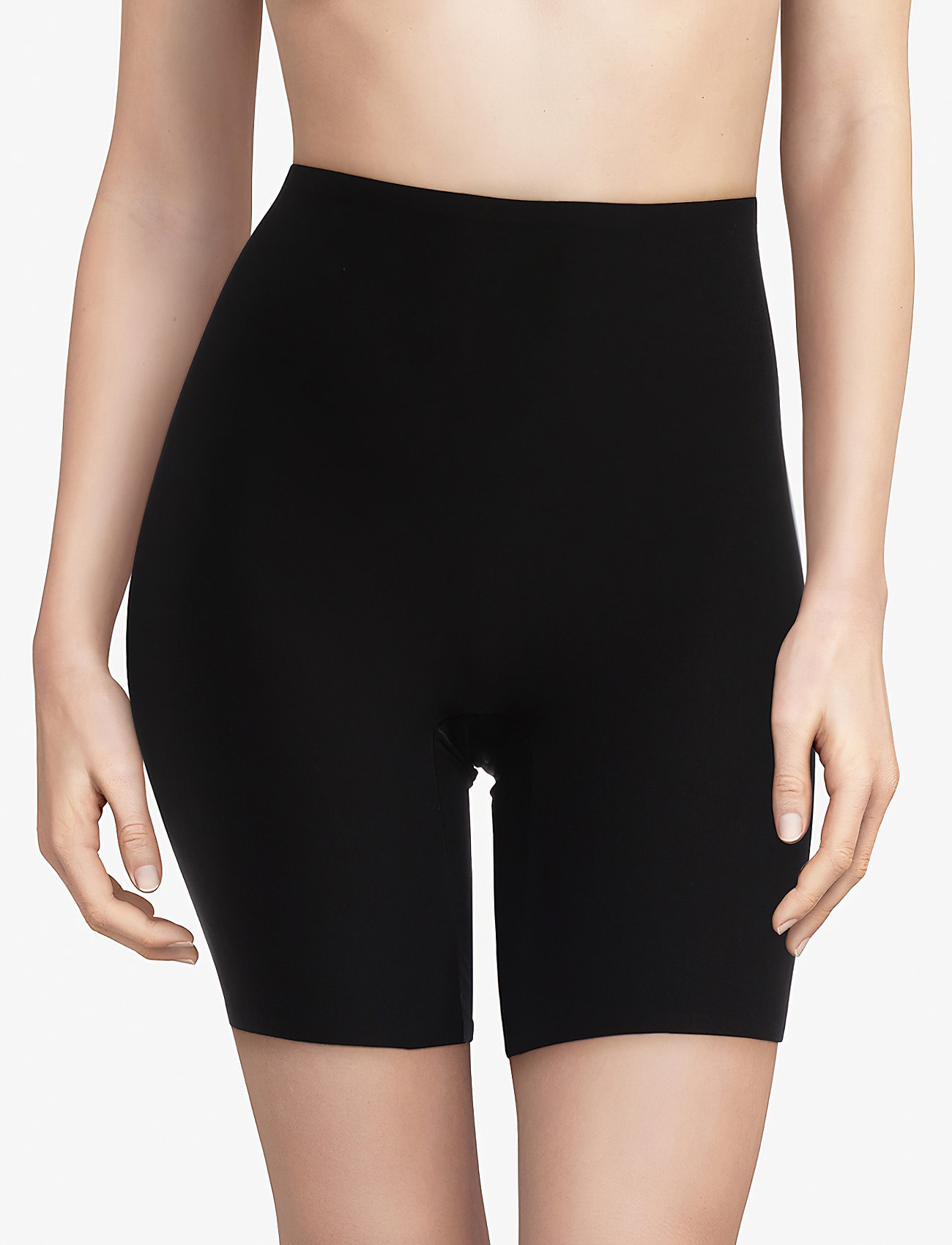 CHANTELLE Soft Stretch High Waist Mid-Thigh Short, One Size, Black, Shapewear > Underdele, Dame