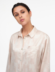 CHANTELLE - Quarts Shirt Long Sleeve - naised - abstract print - 5