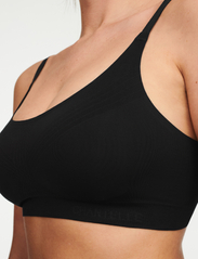 CHANTELLE - Smooth Comfort Wirefree support bra - shaping tops - black - 4