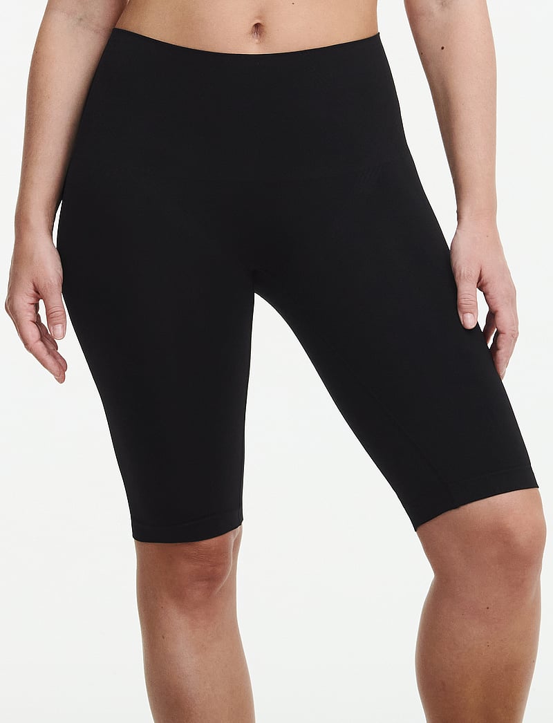 CHANTELLE - Smooth Comfort Sculpting long shorts - kujuandvad püksid ja seelikud - black - 0