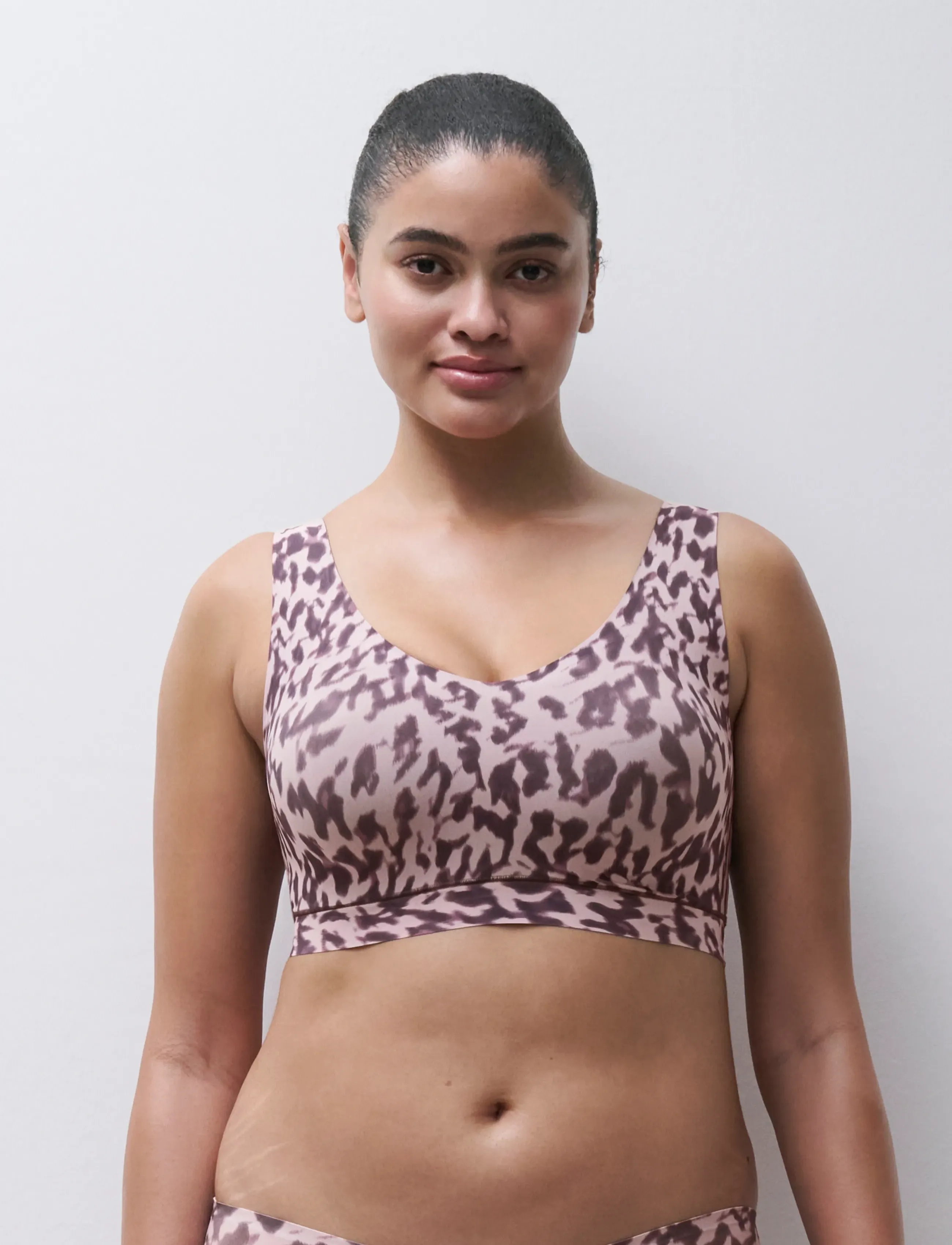 Softstretch Wirefree Top