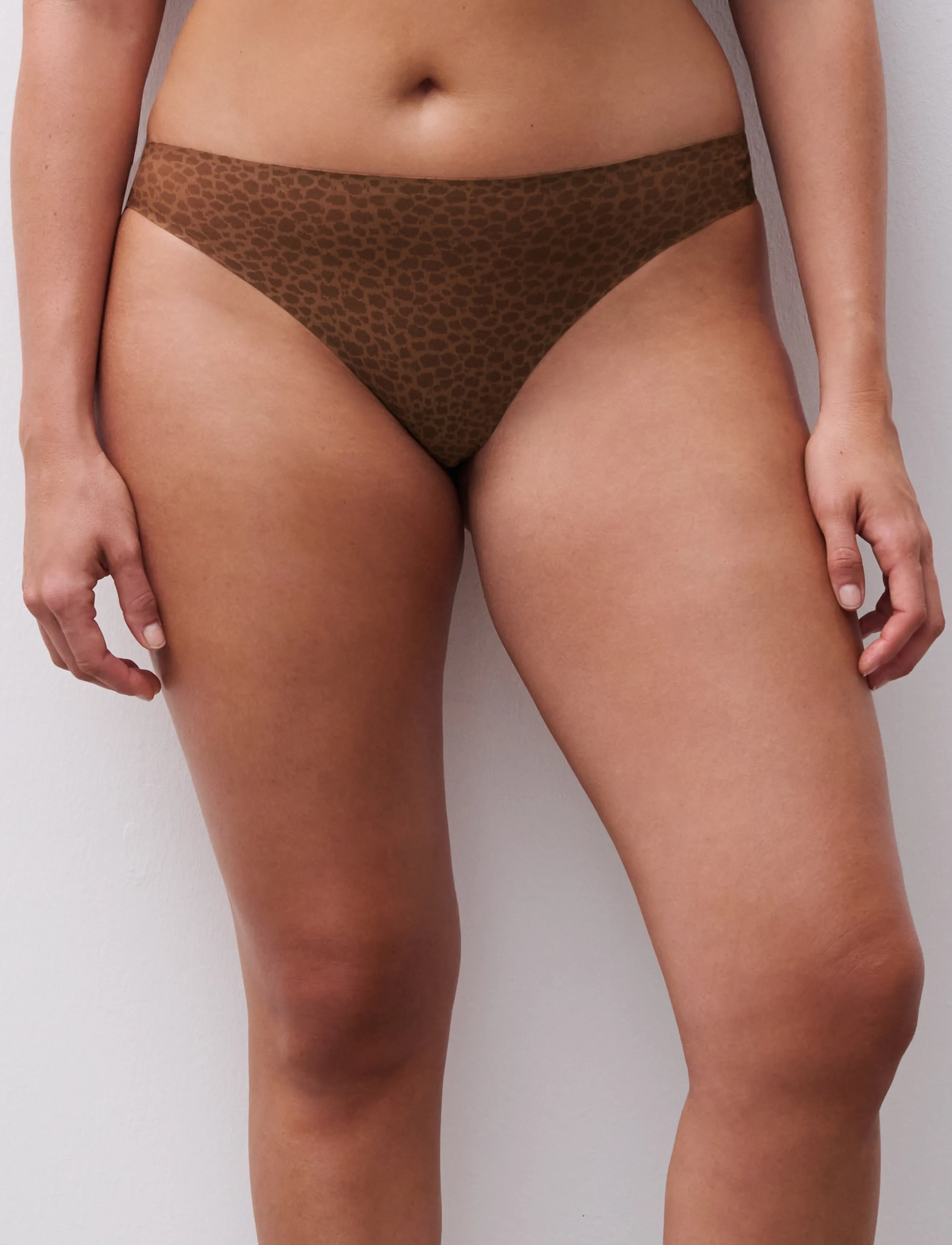 CHANTELLE Softstretch Thong, One Size, Brown, Trusser > G-Streng, Dame