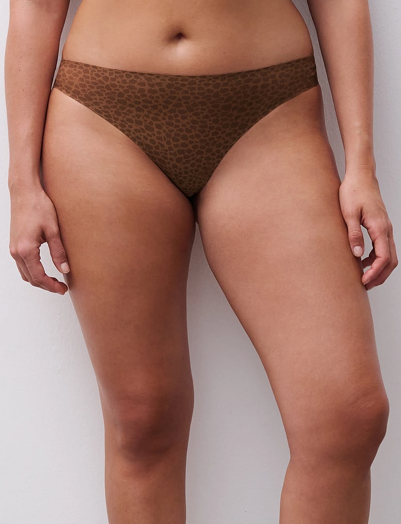 CHANTELLE - Soft Stretch Thong - nahtlose slips - wild brown - 0