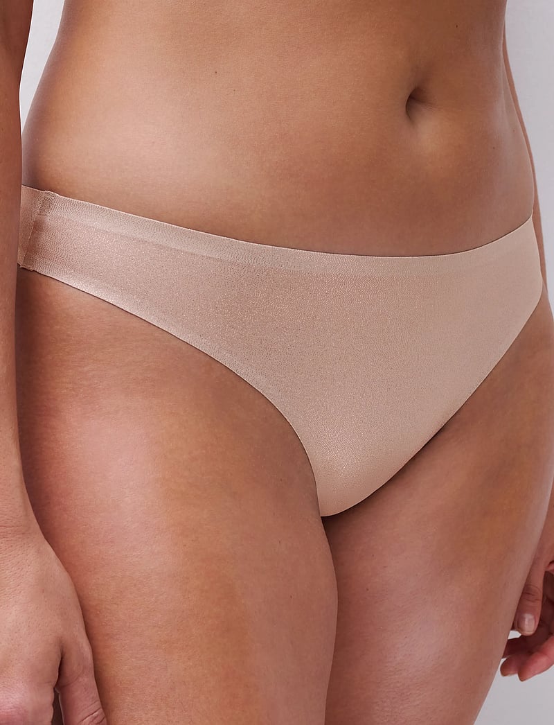 CHANTELLE - SoftStretch Thong - Õmblusteta aluspüksid - golden glow - 2