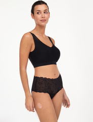 CHANTELLE - Soft Stretch Padded Lace Top - toppiliivit - black - 4