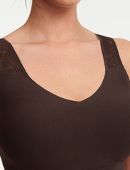 CHANTELLE - Soft Stretch Padded Lace Top - tank top bras - brown - 4