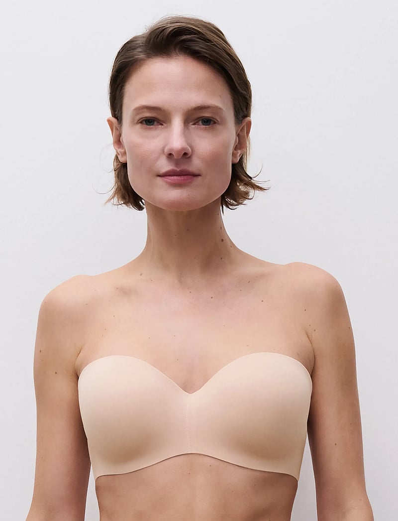 CHANTELLE - Norah Bandeau T-shirt bra - halterlose bhs - golden beige - 4