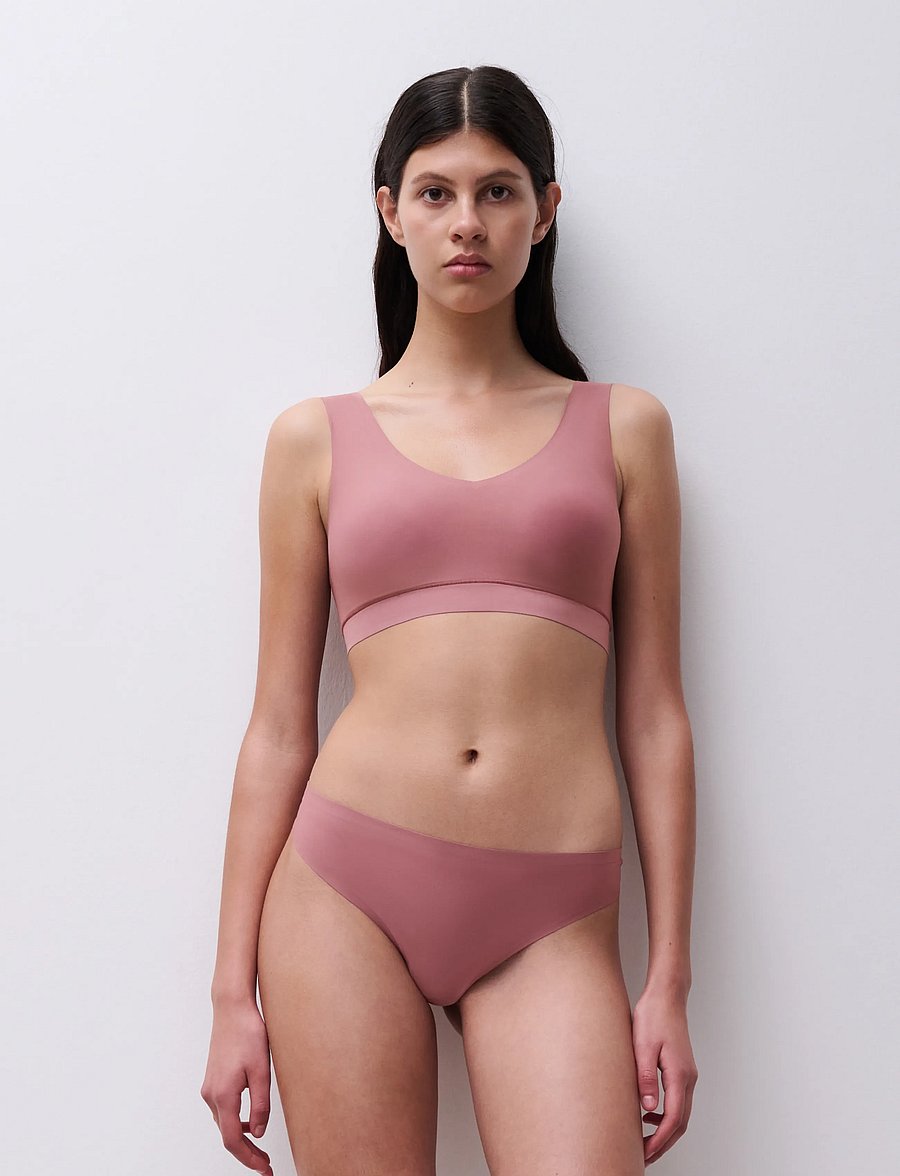 CHANTELLE - Soft Stretch Padded V-Neck Top - tank top rinnahoidjad - rose des bois - 4